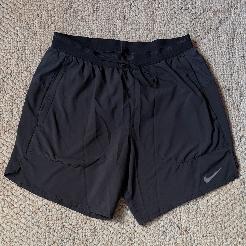 Nike Men’s Black Athletic Running Shorts with Reflective Swoosh